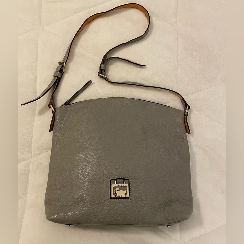 Dooney & Burke - Grey Shoulder Bag